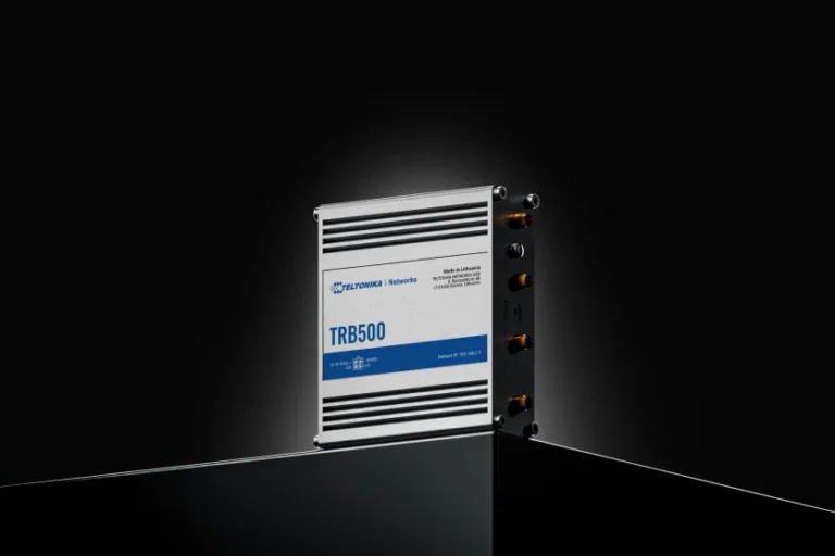TRB500 tööstuslik 5G modem SIM kaardiga